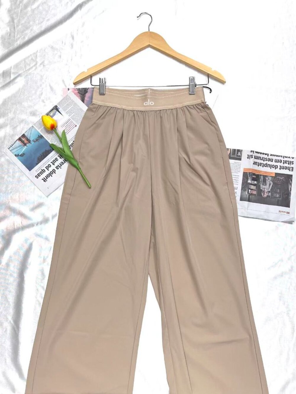 New💟ALO Yoga Suit Up Trouser Gravel Color(Regular)💥High-end fashion sense - Picture 2 of 9